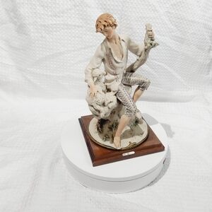 GIUSEPPE ARMANI Forcelain Figurine Made in Italy. 10” tall